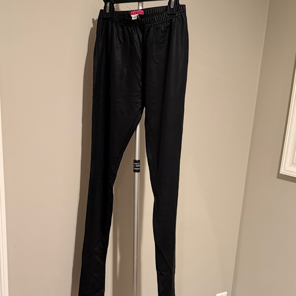 Alice + Olivia Slim Black High-Rise Leggings